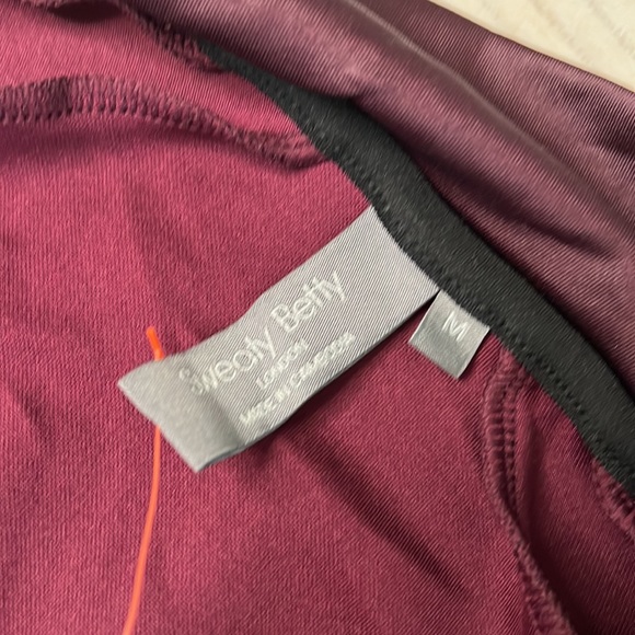 NWT Sweaty Betty purple shimmer lightweight slim fit Laverne track jacket - Picture 8 of 13